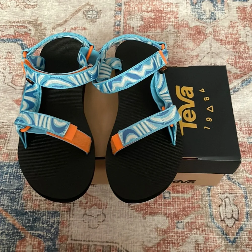 NWT- Teva Women's Original Universal Zappy Sandal, size 10 - Picture 1 of 6